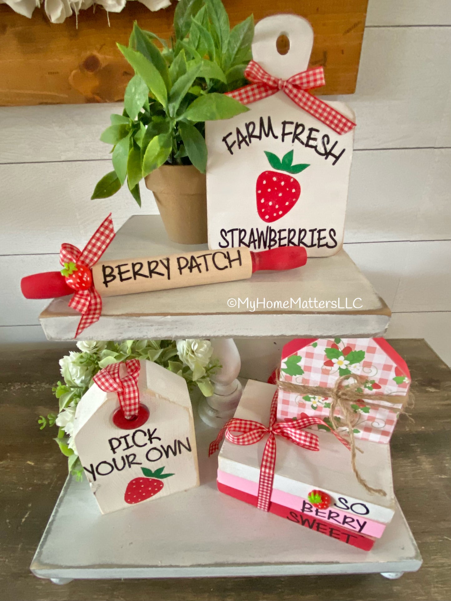 Tiered Tray Set | Ladybug/Strawberry (Two Sided)