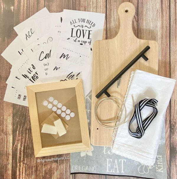 Boxed Up August 2022 - Cutting Board Wall Hanger