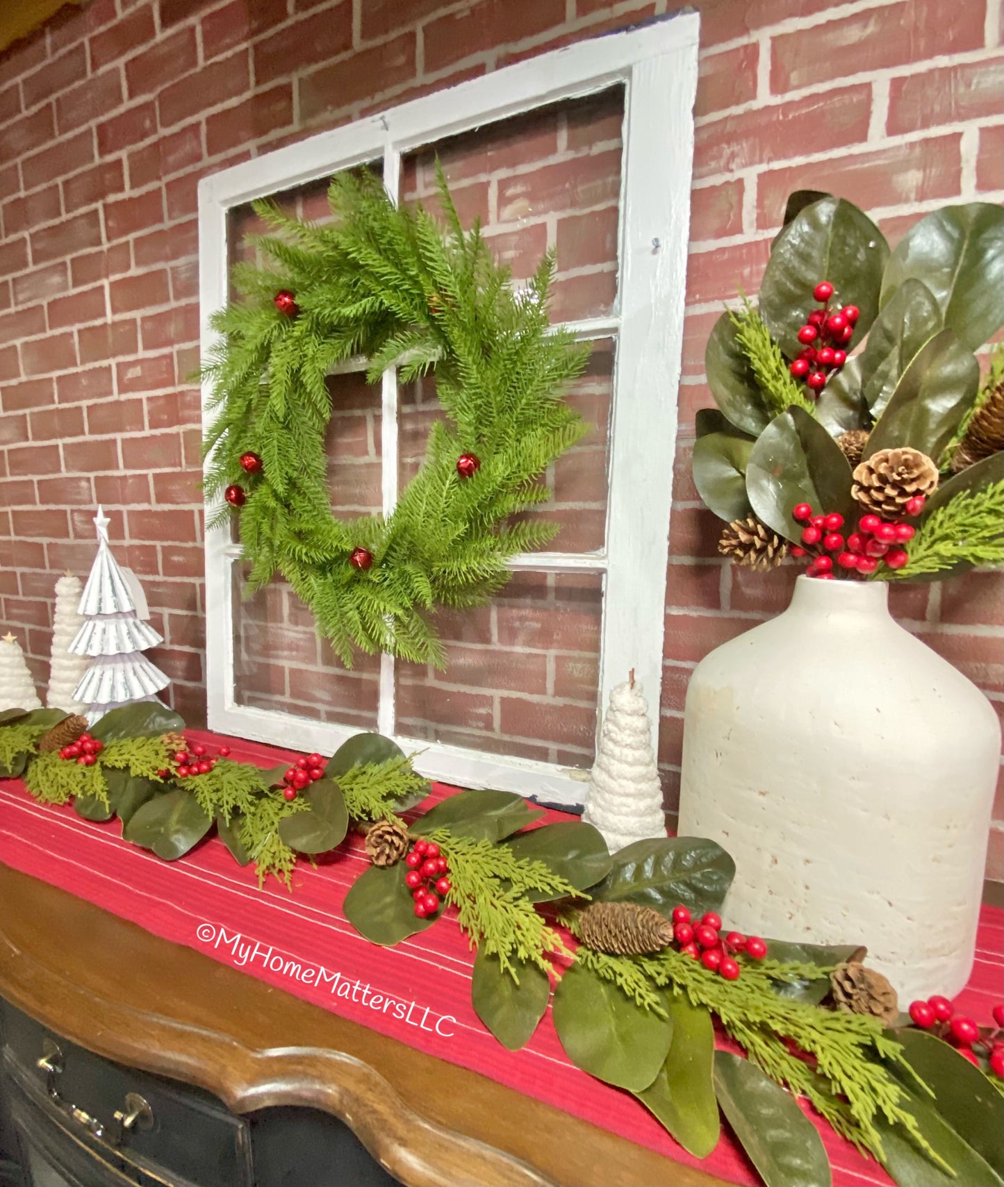 Yuletide Magnolia Garland
