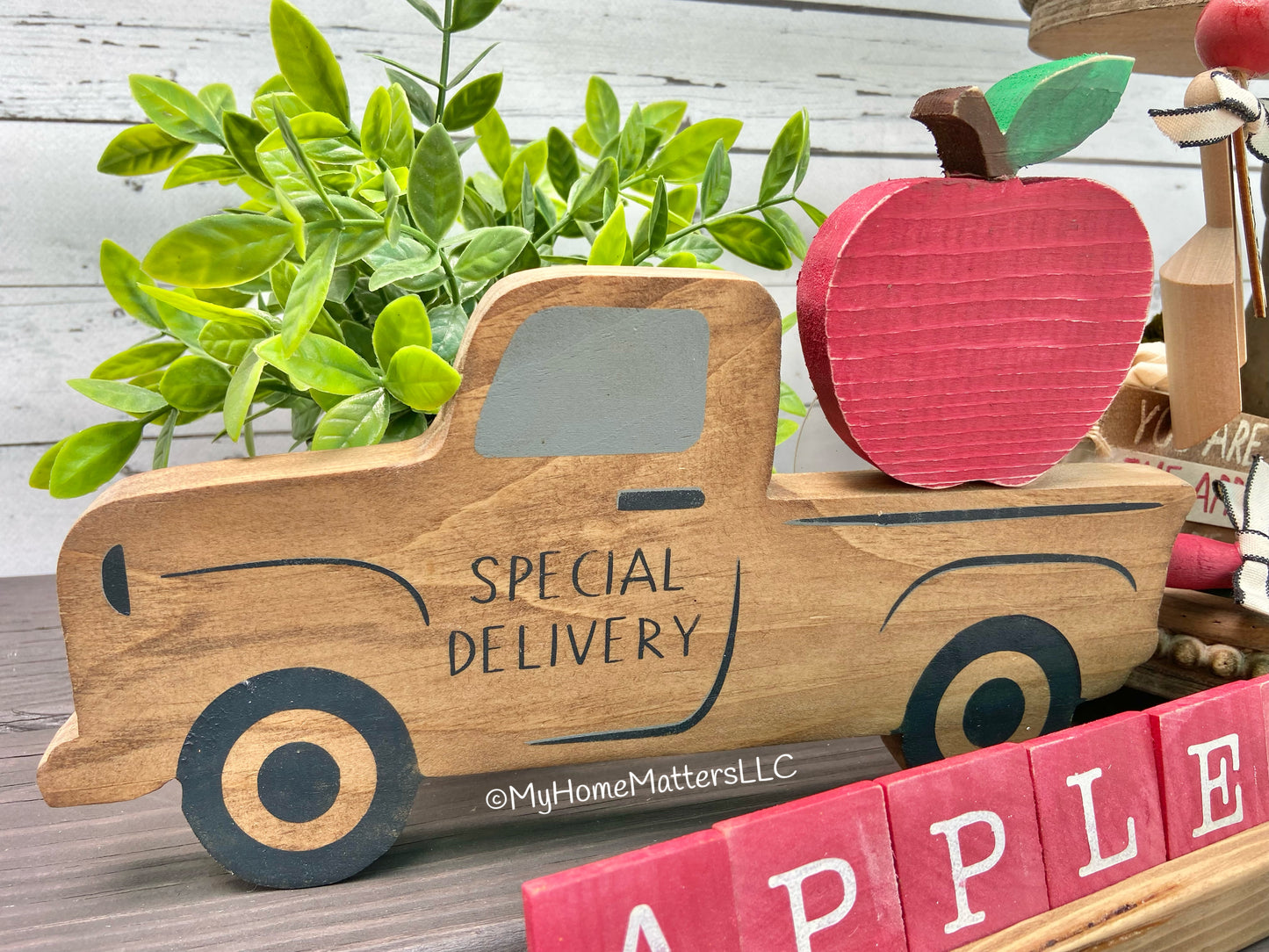 DIY Interchangeable Truck Shelf Sitter Kits