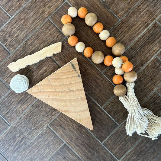 Pumpkin Pie DIY Kit with Finished Beaded Garland