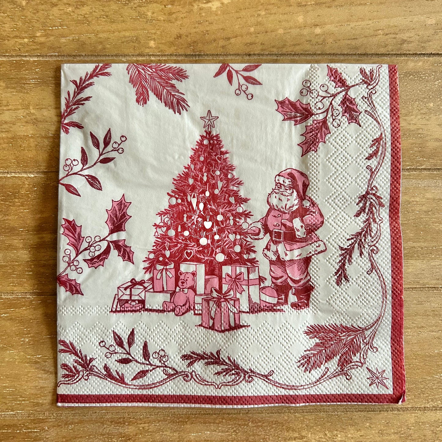 Napkin | Burgundy and Pink Santa Christmas Tree