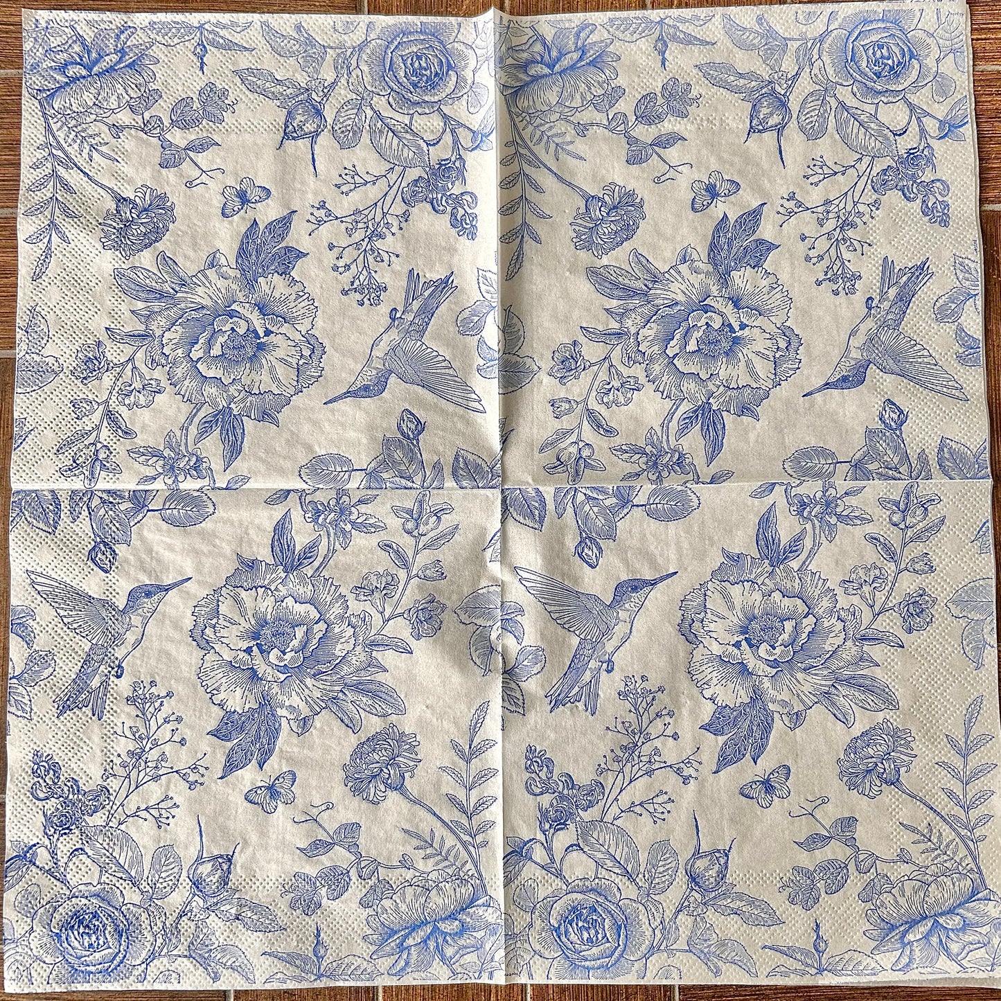 Napkin | Blue and White Floral Hummingbird