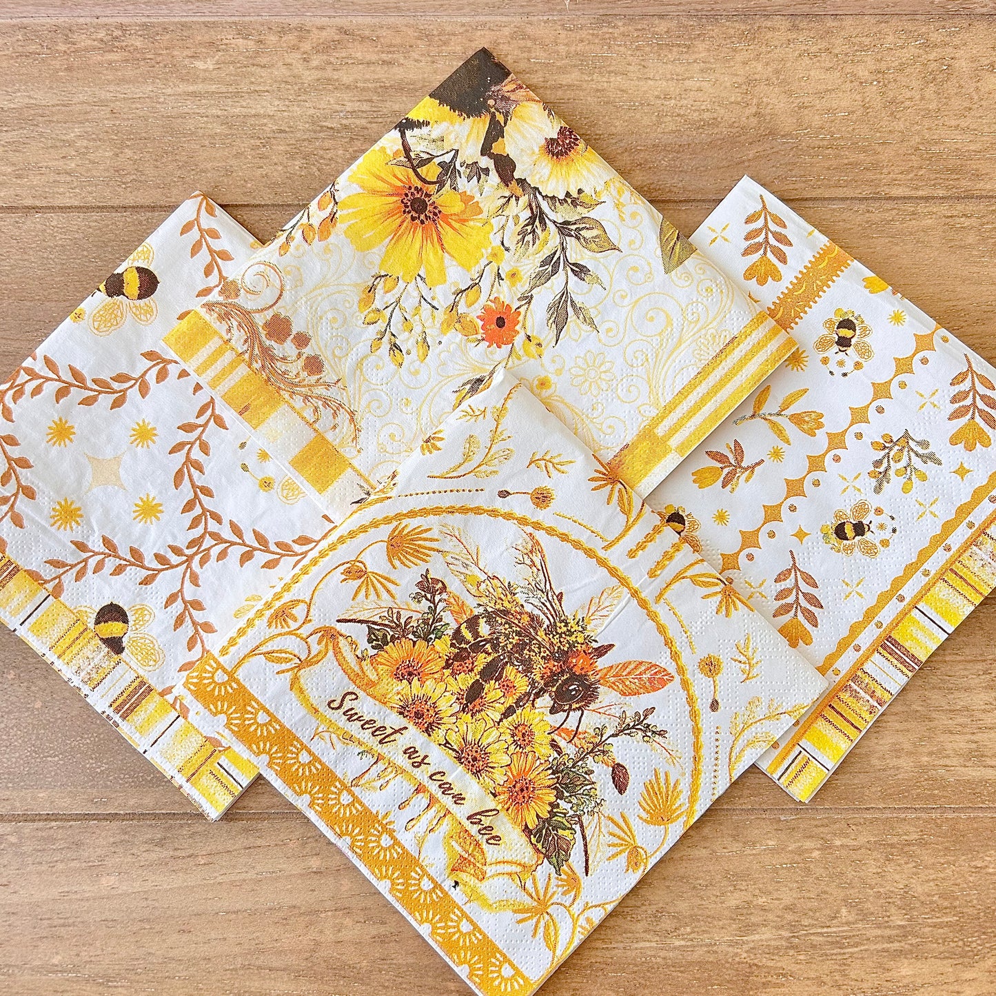 Napkin Bundle | Buzzing Bees
