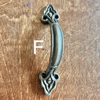 Tray & Sign Handles | Antiqued/Rusty/Bronze