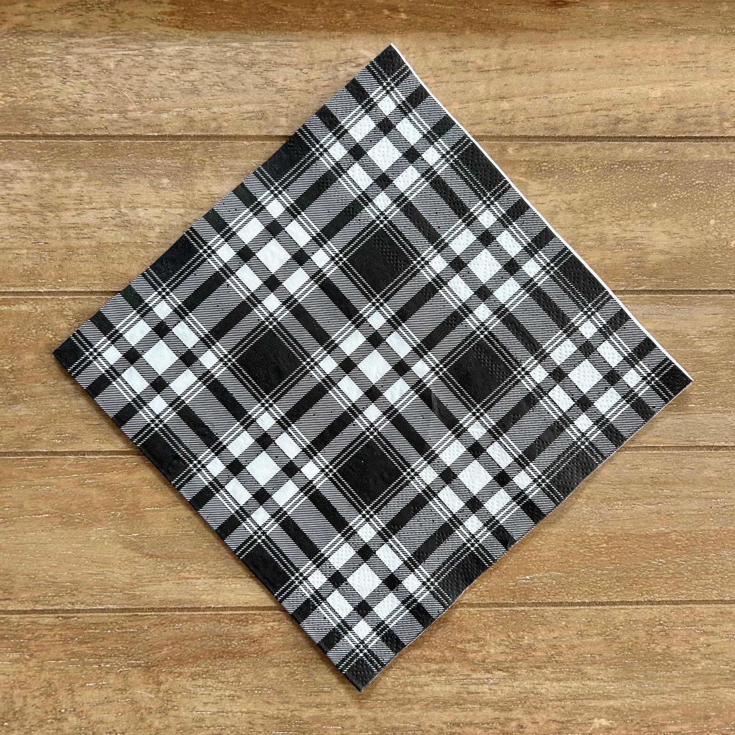 Napkin | Black and White Plaid
