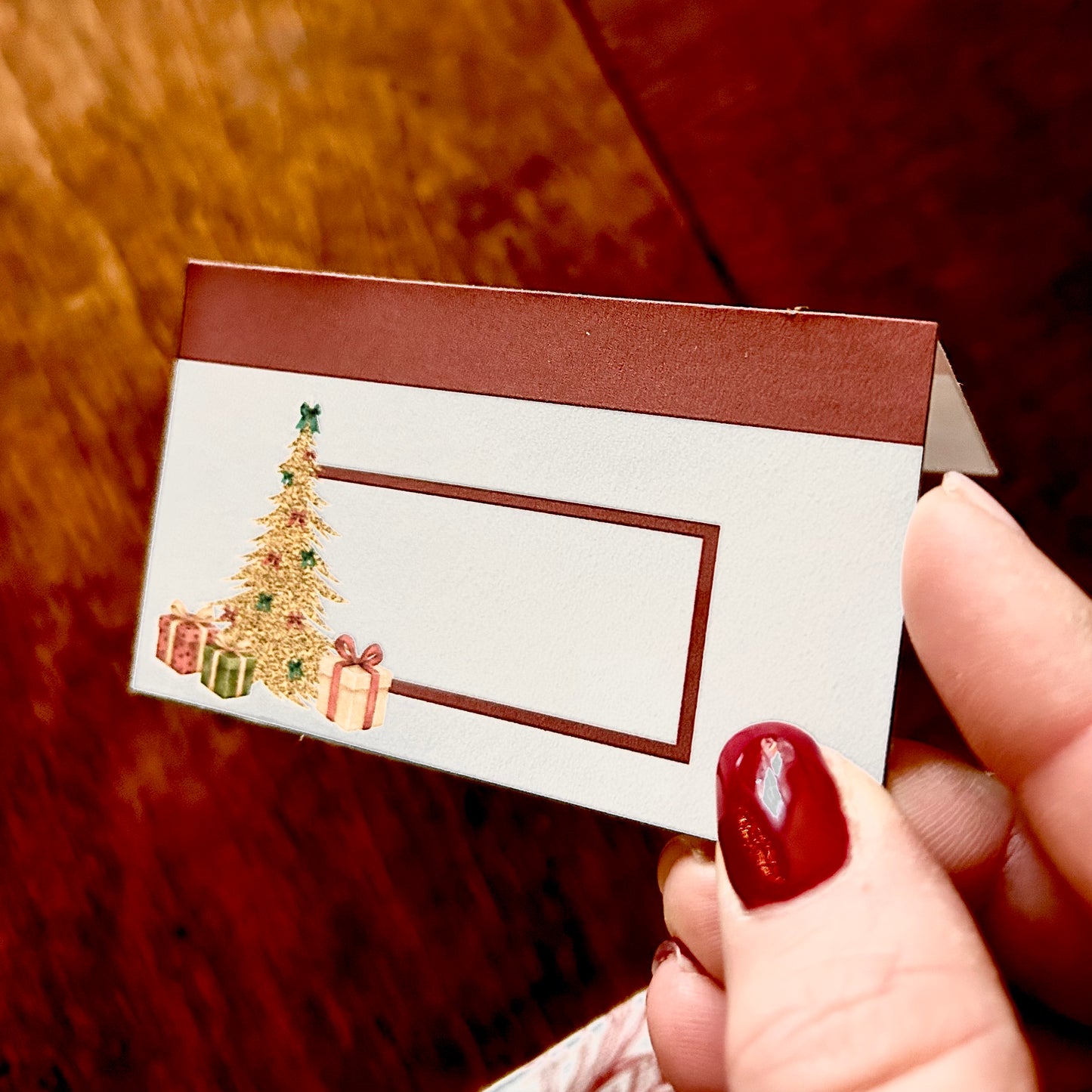 Place Cards | Red & Gold Christmas Tree