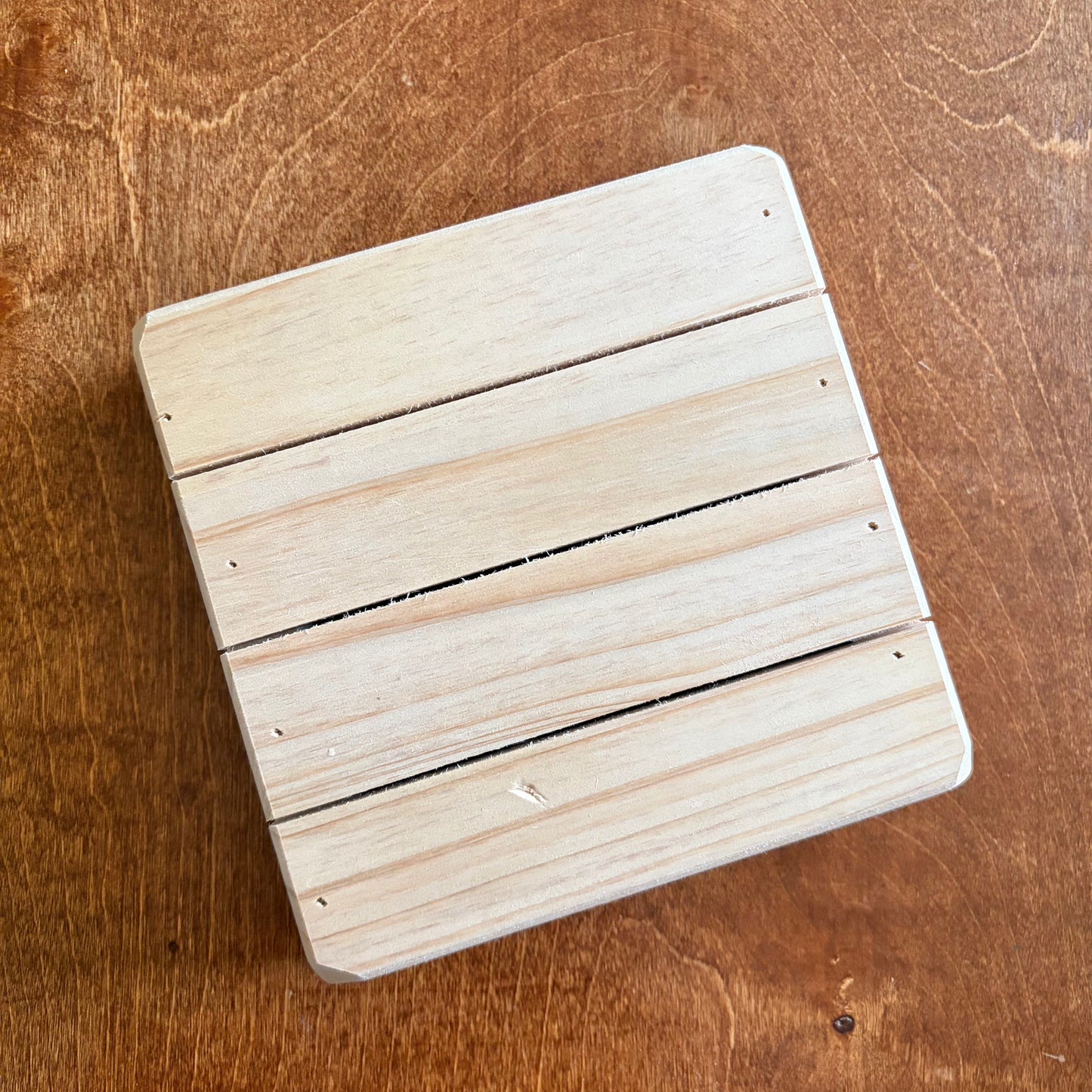 Chunky Planked Wood Square (6.25”)
