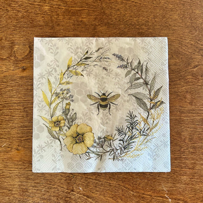 Napkin | Soft Bee Print