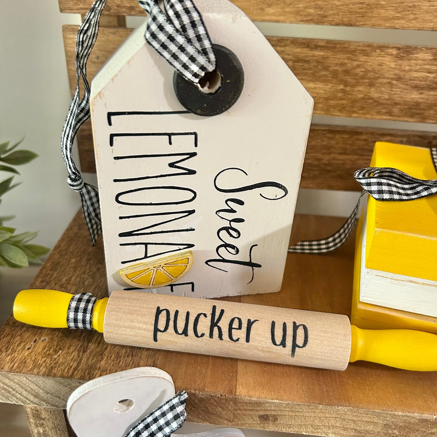Tiered Tray Set | Lemons