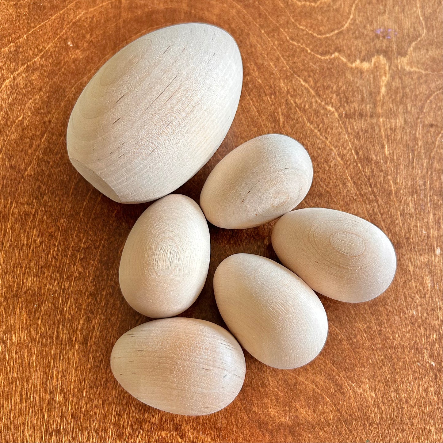 Eggs & Egg Cups (Wood)