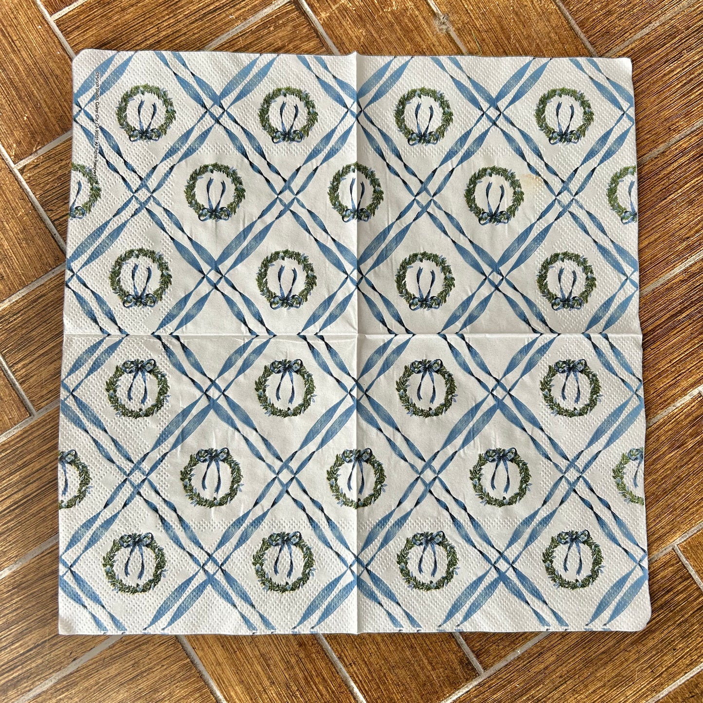 Napkin | Blue Criss Cross Wreaths
