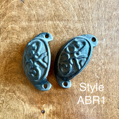 Tray & Sign Hardware | 2 packs