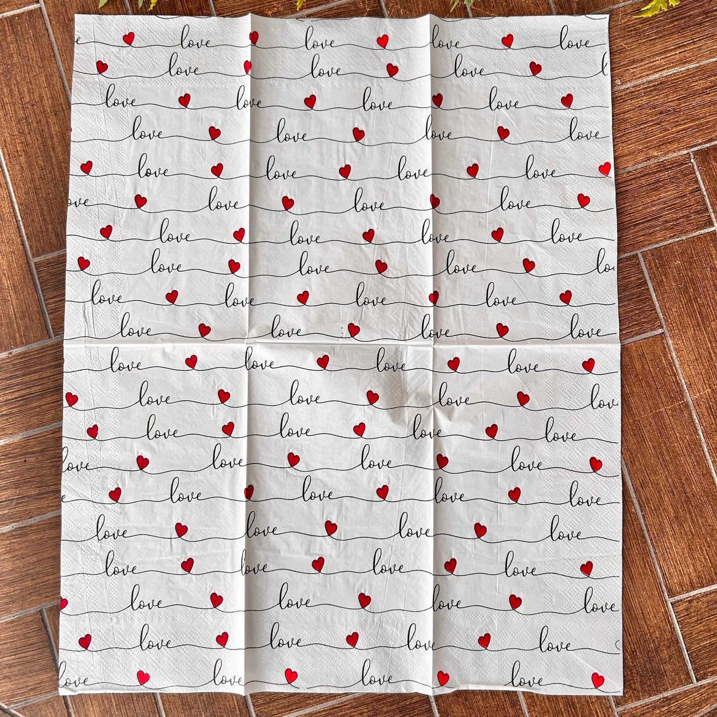 Napkin | Valentine Love in Script