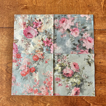 Napkin | Vintage Floral Quad Print