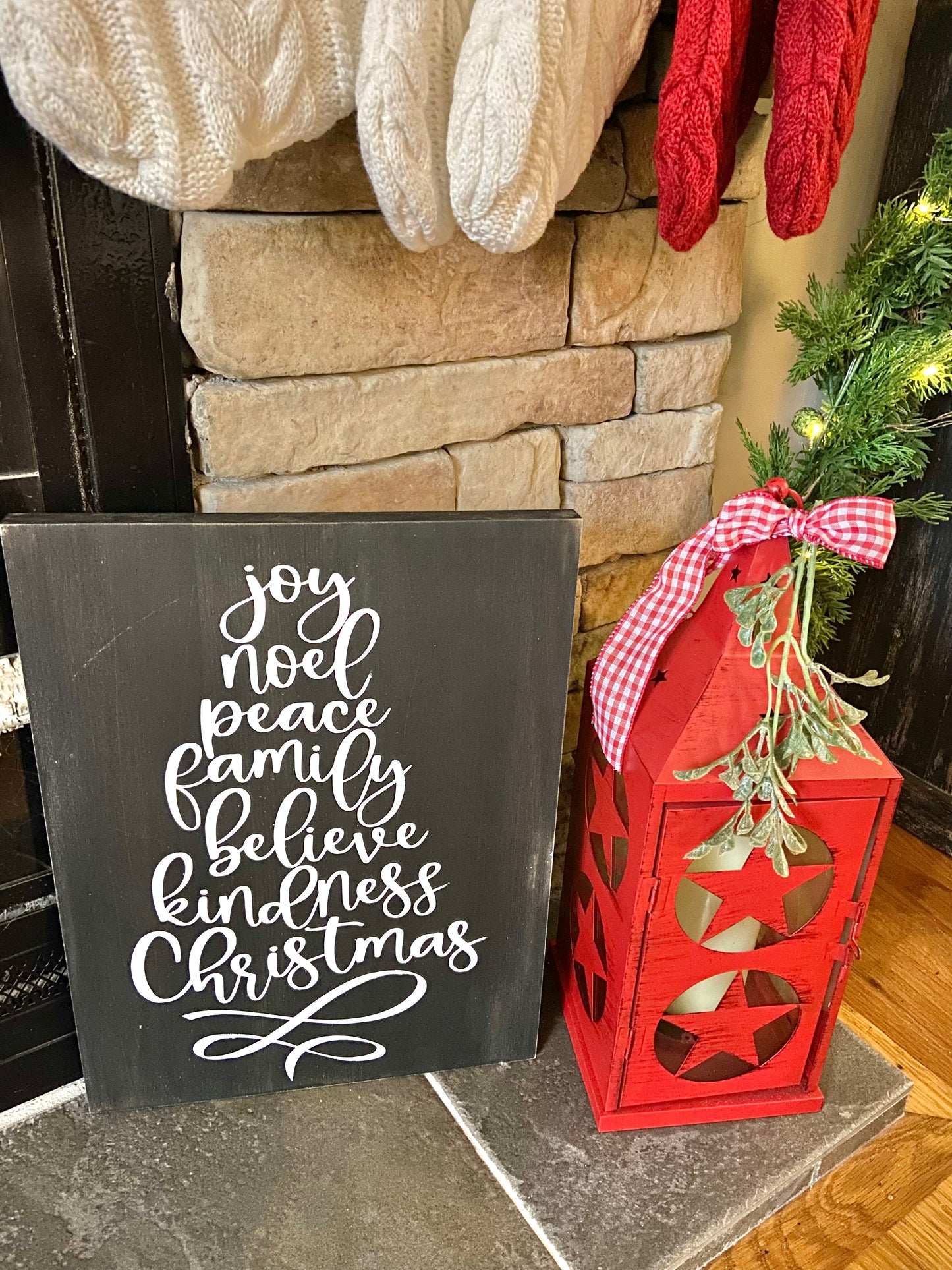 Finished Christmas Tree Words Sign
