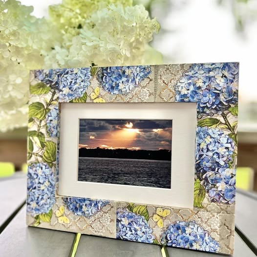 Picture Frame | Framed in Hydrangeas