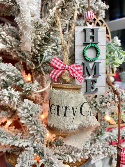 DIY Kit | Merry Christmas Thread Spool