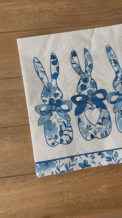 Napkin | Bunny Trio in Blues