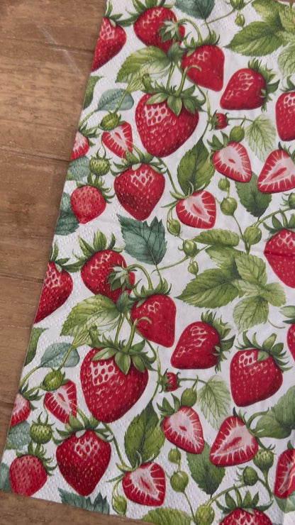 Napkin Bundle | Strawberries 2.0