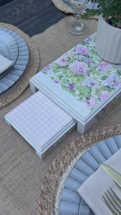 Extendable Riser Tray Set | Pink Florals & Gingham