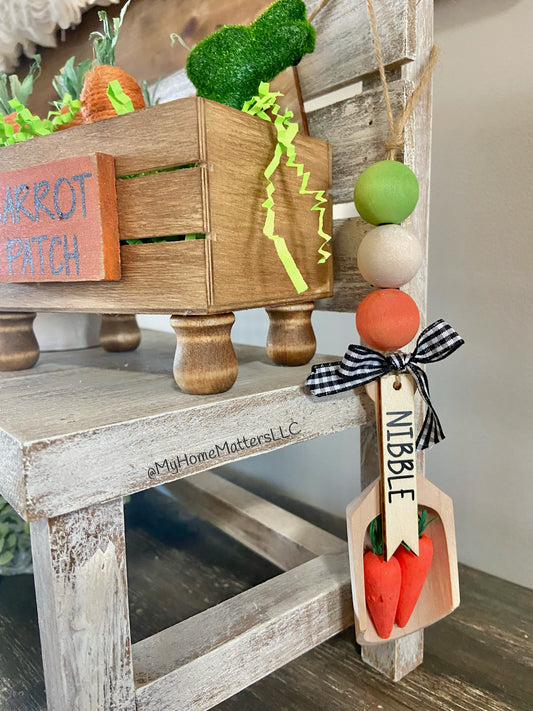 DIY Beaded Scooper - Carrot