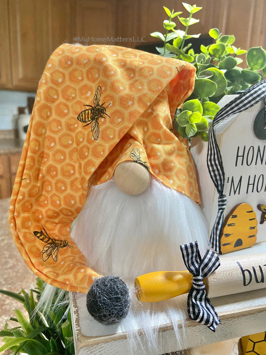 Gnome - Bee Themed