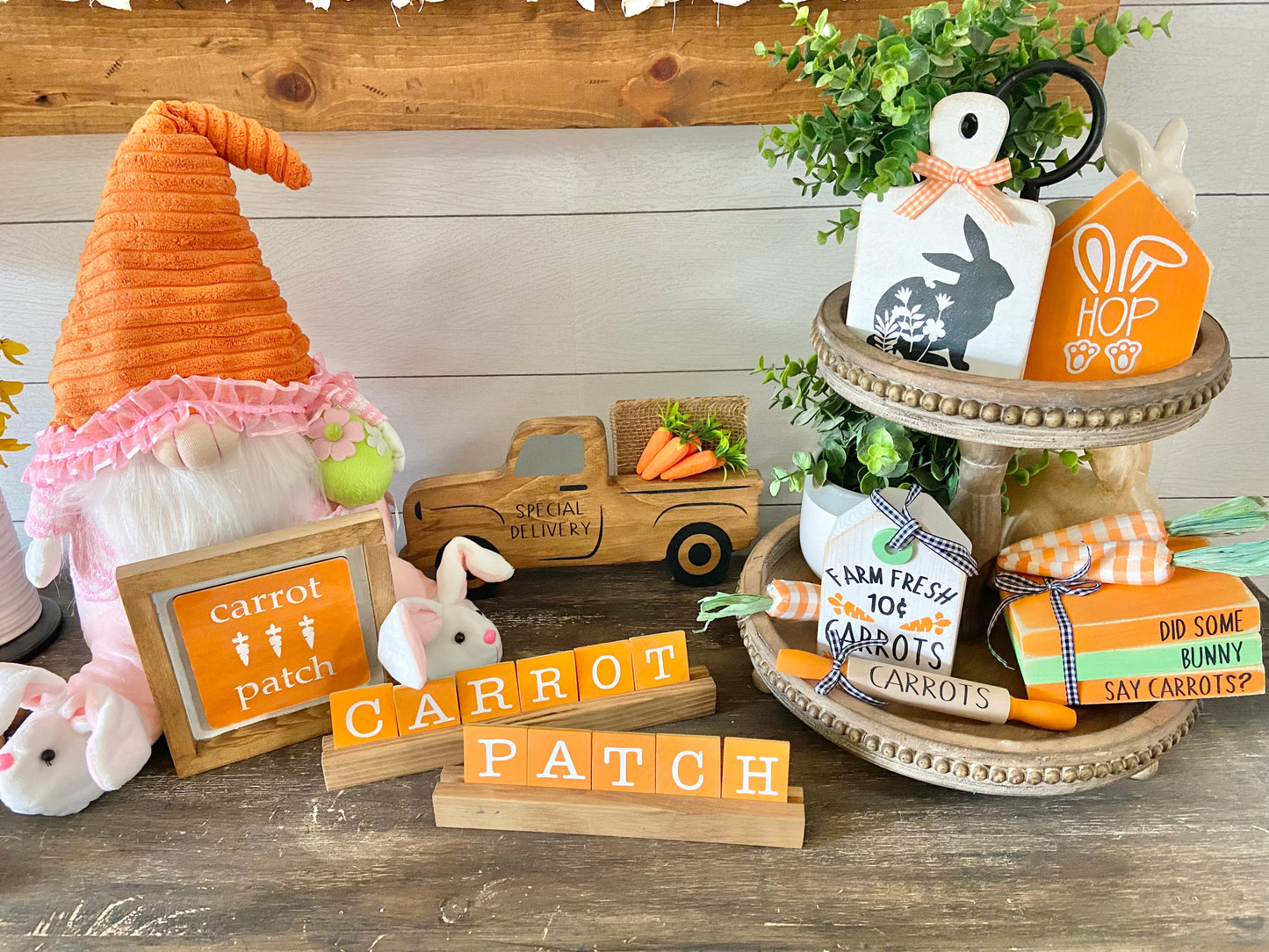 DIY Tiered Tray Set - Carrot Theme